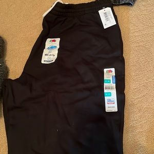 Brand new fruit of the loom sweatpants